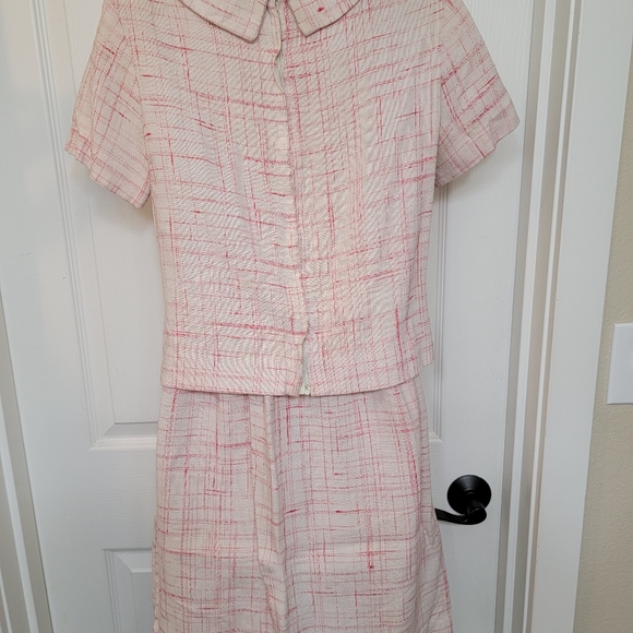 ADORABLE VINTAGE TWO PIECE SET - Picture 5 of 7